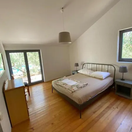 Splendid With Swimming Pool Apartamento *