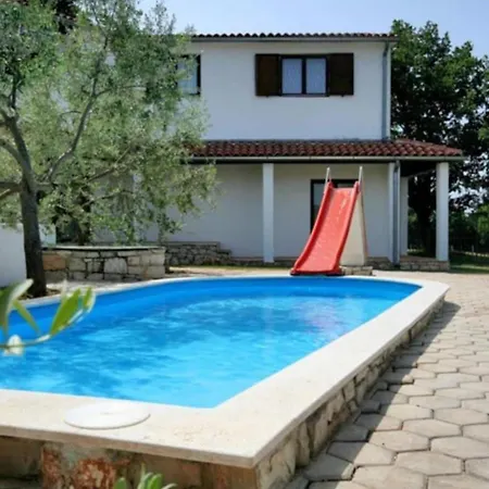 Splendid With Swimming Pool Apartamento