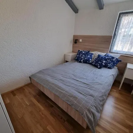 Splendid With Swimming Pool Apartamento Poreč